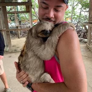 Meet your Posher, Efrain